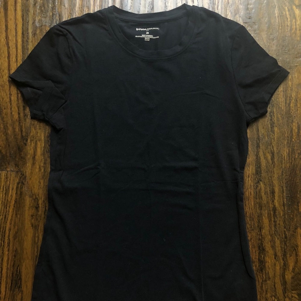 Banana Republic Tee